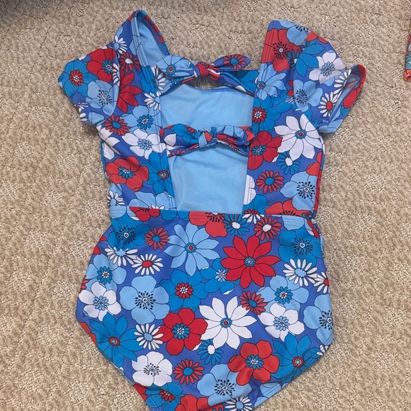 Target cat & Jack swimsuit bundle - Picture 5 of 7